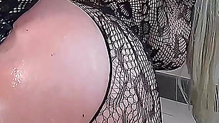 Oiled Glove Anal Fisting and Piss Inside