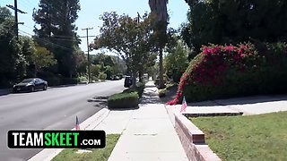 Delicious black babe Ashley Aleigh displays her bwc riding abilities - teamskeet