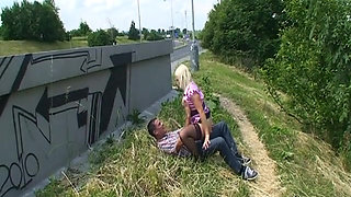 Outdoor fuck for a blonde in black stockings