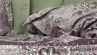 Thick & Curvy 3some. Cum Everywhere