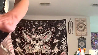 73 Giantess Cooks in Tiny Kitchen