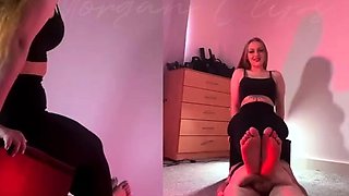 Miss Scarlett Morgan - Stomp & Smother Facesitting