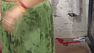 Priya Bhabi Saree Big Ass Show