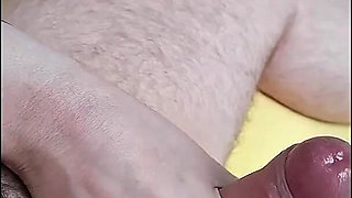 I Deflowered My 18yo Virgin Fan - Raw Creampie