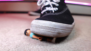 Giantess Little Man Femdom Sneaker Foot Fetish 1080p