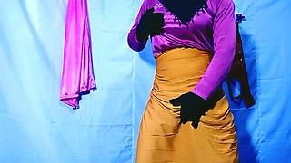 Indian Desi Village Newly Married Bhabhi Romantic Video - Teacher  Bathroo