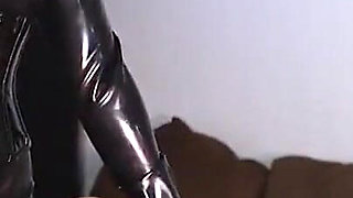 Fisted by Latex Mistress Dominafire