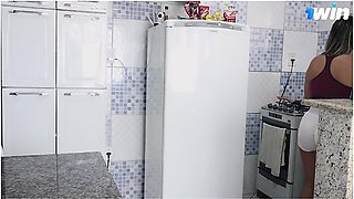 I Caught The Hot Maid Frying An Egg And Stuck It In Her Ass!