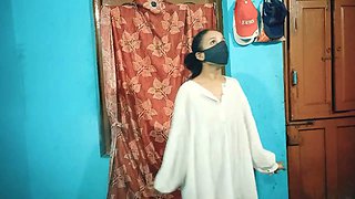 I fuck my wife's best friend sex video, viral desi Indian wife's friend fuck cought by wife threesome Hindi video