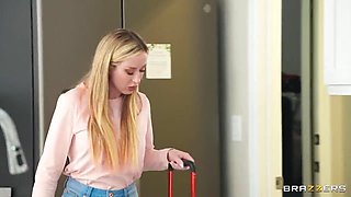 Brazzers - Chloe Surreal Is Having a Super-steamy Fuck-fest with a Married Dude, two Cheaters Are Finer Than 1