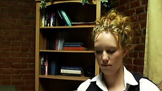 Home amateur ass spanking