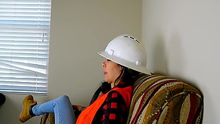 Job Site Dyke - Construction Chick