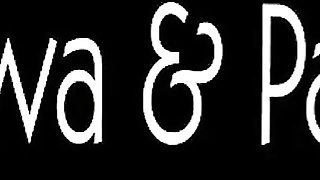 Dainty slag at blonde video