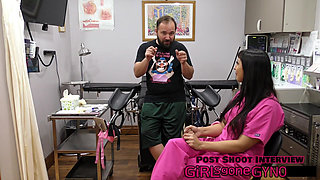 Playing Around With The Ultrasound - Selena Sativa