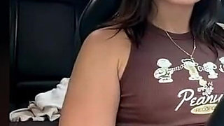 I Masturbate When They Give Me a Dress Code at the Mall