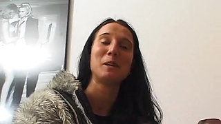 Raven hair stepmom in her first audition