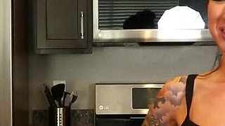 Lily Lane Post-cock Guacamole