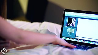 Webcam Girl Fucks Her Favourite Client