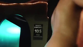 A Squirting Dancer HD
