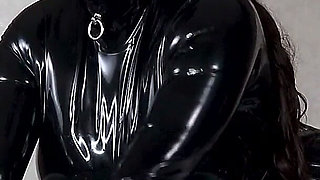 Cristal Kinky Rubber Doll Solo in Tub