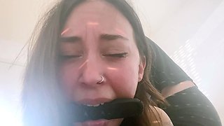 Amateur ass and pussy fingered