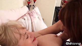 Housewife Pandora Deepthroat And Hard Handy Fuck