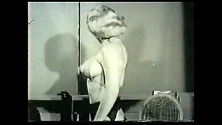 I Get Naked so You Can See Me