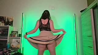 Mini Skirt Haul on a Real Body: Student, Elegant and Sexy Black