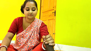 Big Sister Enjoy With Me, When I Was masturbating She Caught Me