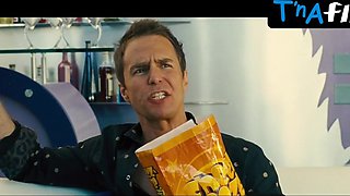 Olga Kurylenko Caboose, Knockers Episode in Seven Psychopaths