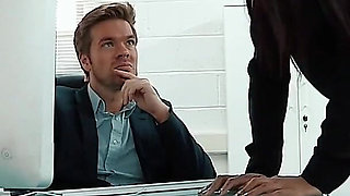 Sexy Ebony Babe Sade Rose Is a Hot Secretary Who Fucks Her Boss and Gets Her Pussy Covered in Cum