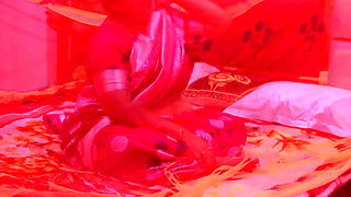 Husband and wife romantic chodai in first night of marriage