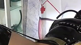 Analslut on Gynochair 2