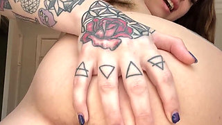 Eat Out My Perfect Hairy Holes