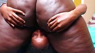 CRUELSISTASS - That Amazing Juicy Ass Facesitting