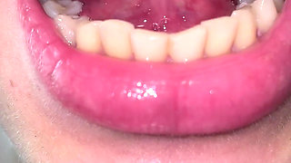 Mouth Tour No Makeup Teeth Tongue Uvula Tonsils Check
