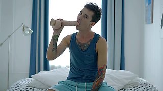 Tattooed Noah A gets thoroughly stuffed and drenched in thick cum