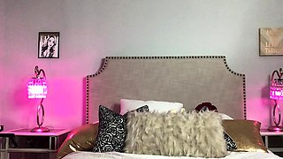 Teen babe hardcore fucked