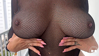 Thick Booty Latina MILF Slut Cheats on Husband with BBC