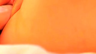 Amateur Close Up Squirting Masturbation