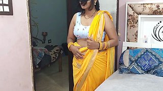Indian Stepdaughter Took off Her Clothes in Front of Her Stepfather and Held His Dick