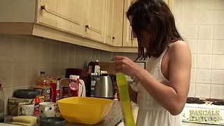 Brit victim throatfucked before spunked in gob
