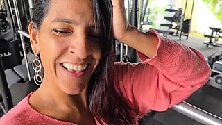 Hot Gym Guy Blowjob - Amateur Latina Brunette Sucks Cock