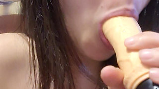 Free and awesome doldo blowjob ever!