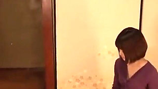 Steamy Sparks with a Mature Woman in the Bath -pt2