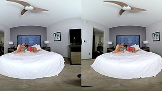 Mi Madre Stuns in 4K Blonde Threesome with Mature Passion