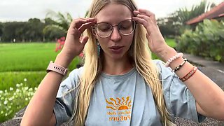 How an AI girlfriend can help you or break you