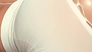 Creamy Pussy Fuck! Gym Sex! Ripped Leggings Fuck Riding Cowgirl