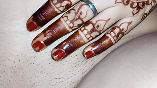 Chut Me Sperm Chu Gaya.. Indian New Sexy Couple Enjoying Honeymoon in Oyo Room on the Ground and Leaving