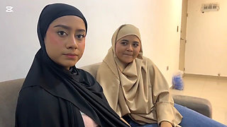 My Stepbrother's Visit Ends up Putting Inexperienced Muslim Women to Suck Cock Part 1